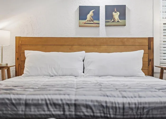 Millvale E Modern And Quiet Private Bedroom With Shared Bathroom Homestay Pittsburgh