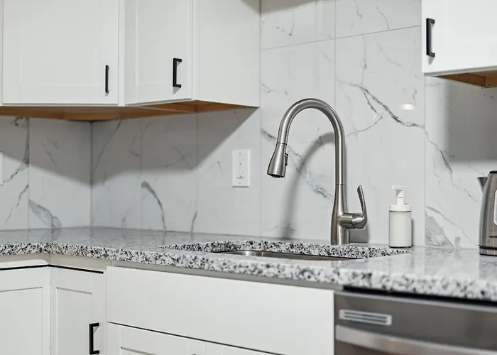 Millvale E Modern And Quiet Private Bedroom With Shared Bathroom * Pittsburgh